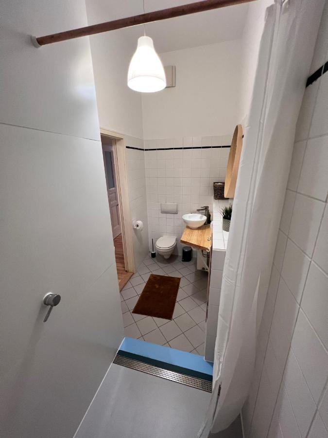 Gemuetliche 2-Zimmer-Wohnung Zentral Friedrichshain Берлин Екстериор снимка