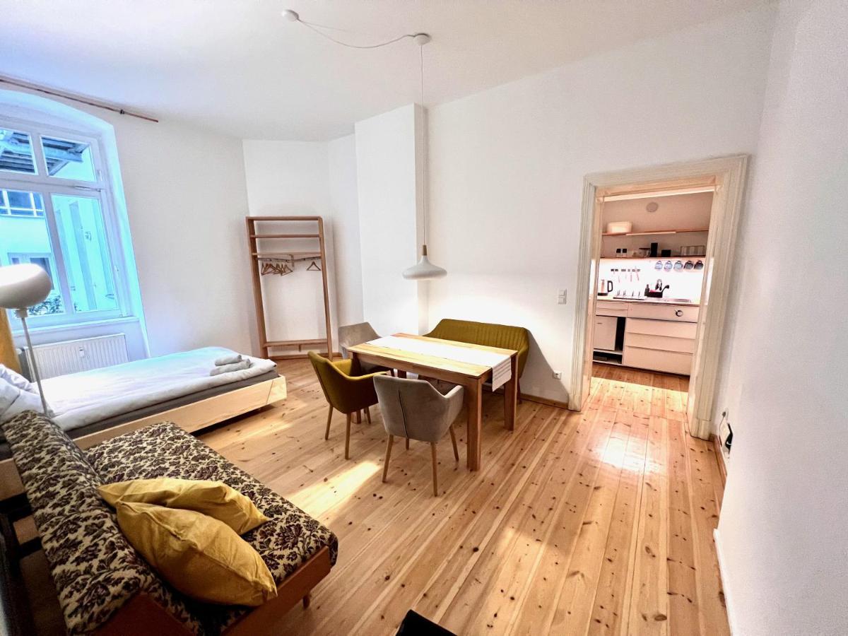 Gemuetliche 2-Zimmer-Wohnung Zentral Friedrichshain Берлин Екстериор снимка