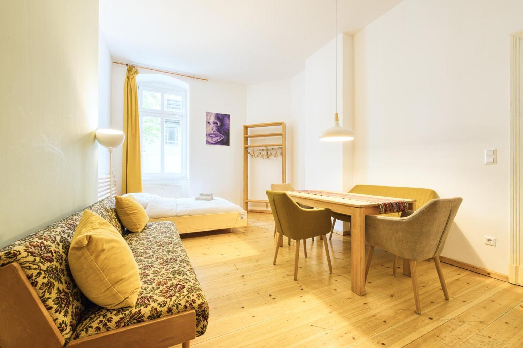 Gemuetliche 2-Zimmer-Wohnung Zentral Friedrichshain Берлин Екстериор снимка